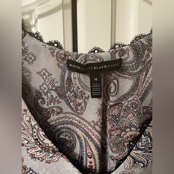 White House Black Market Sleeveless Top - Picture 2 of 6